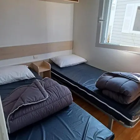 Mobilhome 4 Personnes 2 3 Etoiles La Bataille Holiday park Ivry-la-Bataille