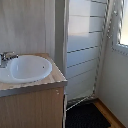 Mobilhome 4 Personnes 2 Chambres Camping 3 Etoiles Ivry La Bataille Holiday park Ivry-la-Bataille